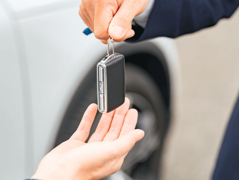 Transferência do veículo: como fazer, documentos, prazos e custos